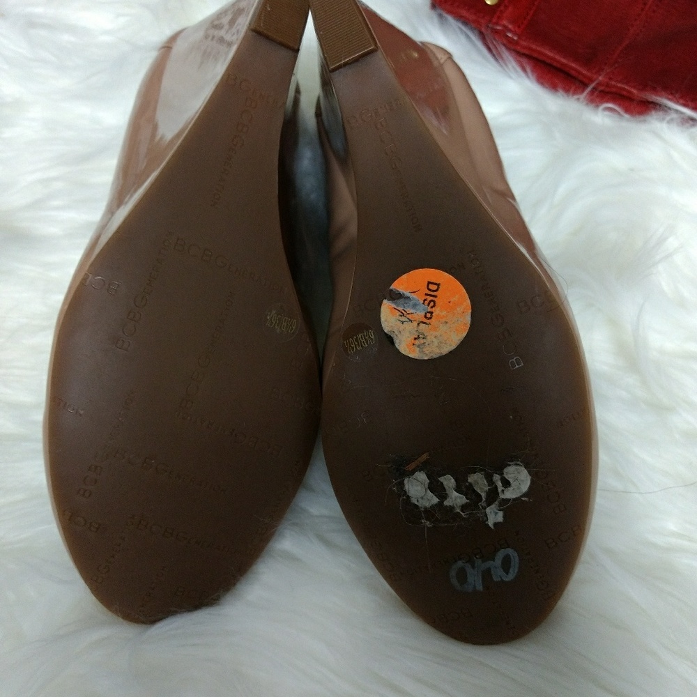 Shoes - Picture 6 of 6